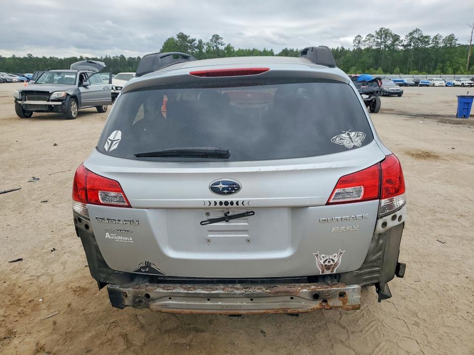 2013 Subaru Outback 2.5i Premium