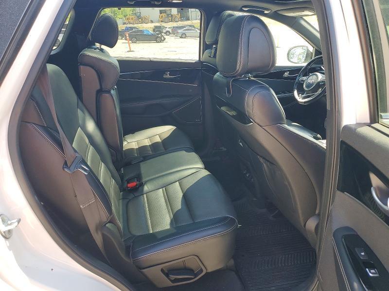 2016 KIA Sorento sx Limited V6