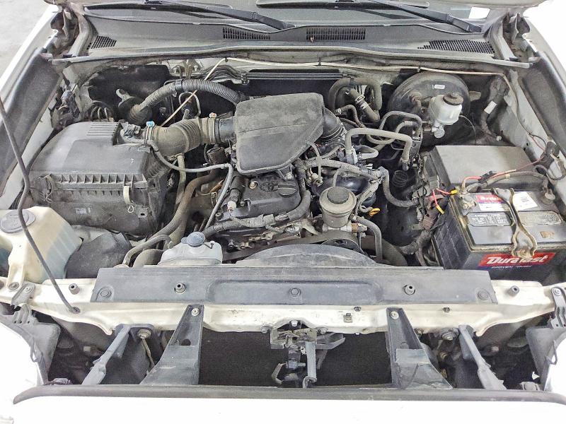 2016 Toyota Tacoma SR