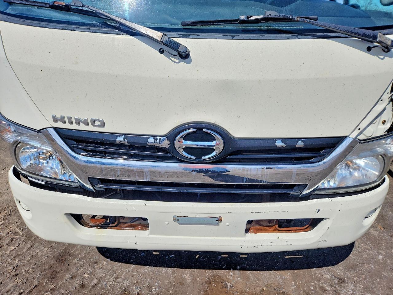 2016 Hino 195