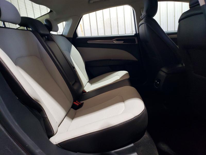 2019 Ford Fusion se