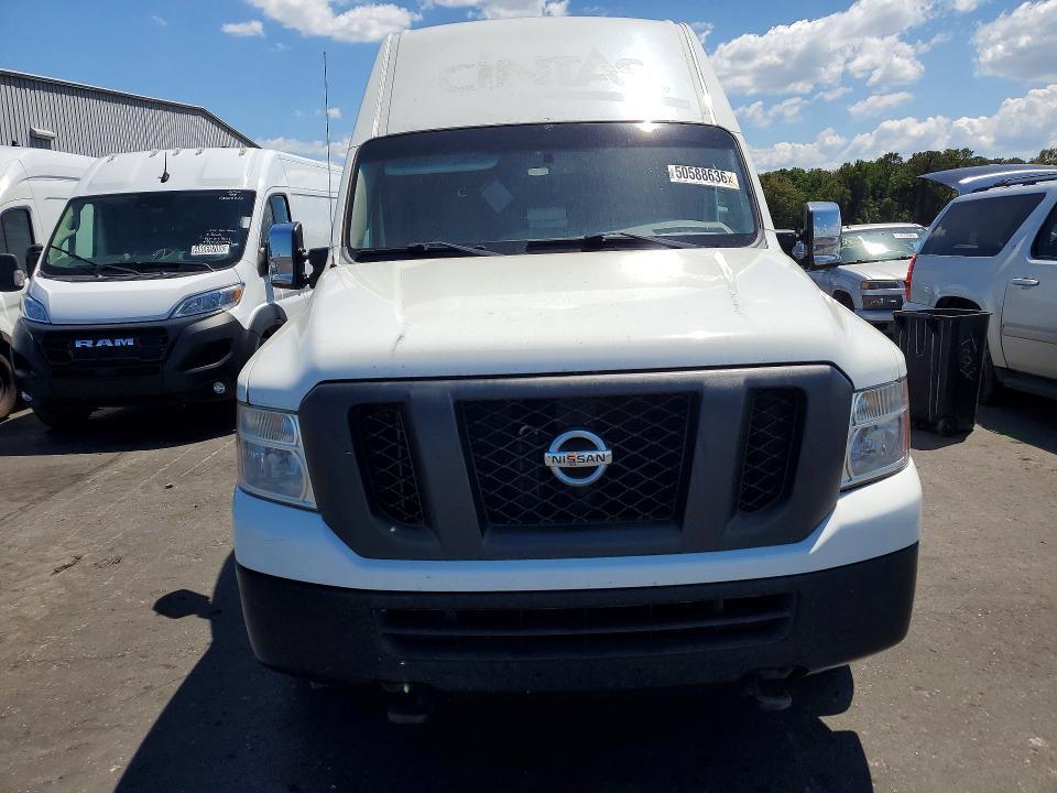 2014 Nissan NV 2500 HD S