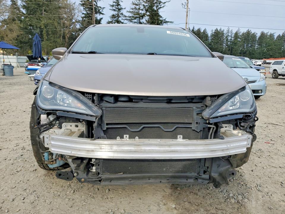2018 Chrysler Pacifica Touring Plus
