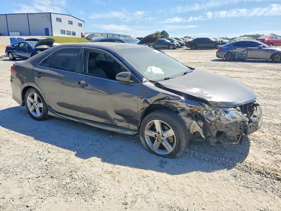 2012 Toyota Camry se