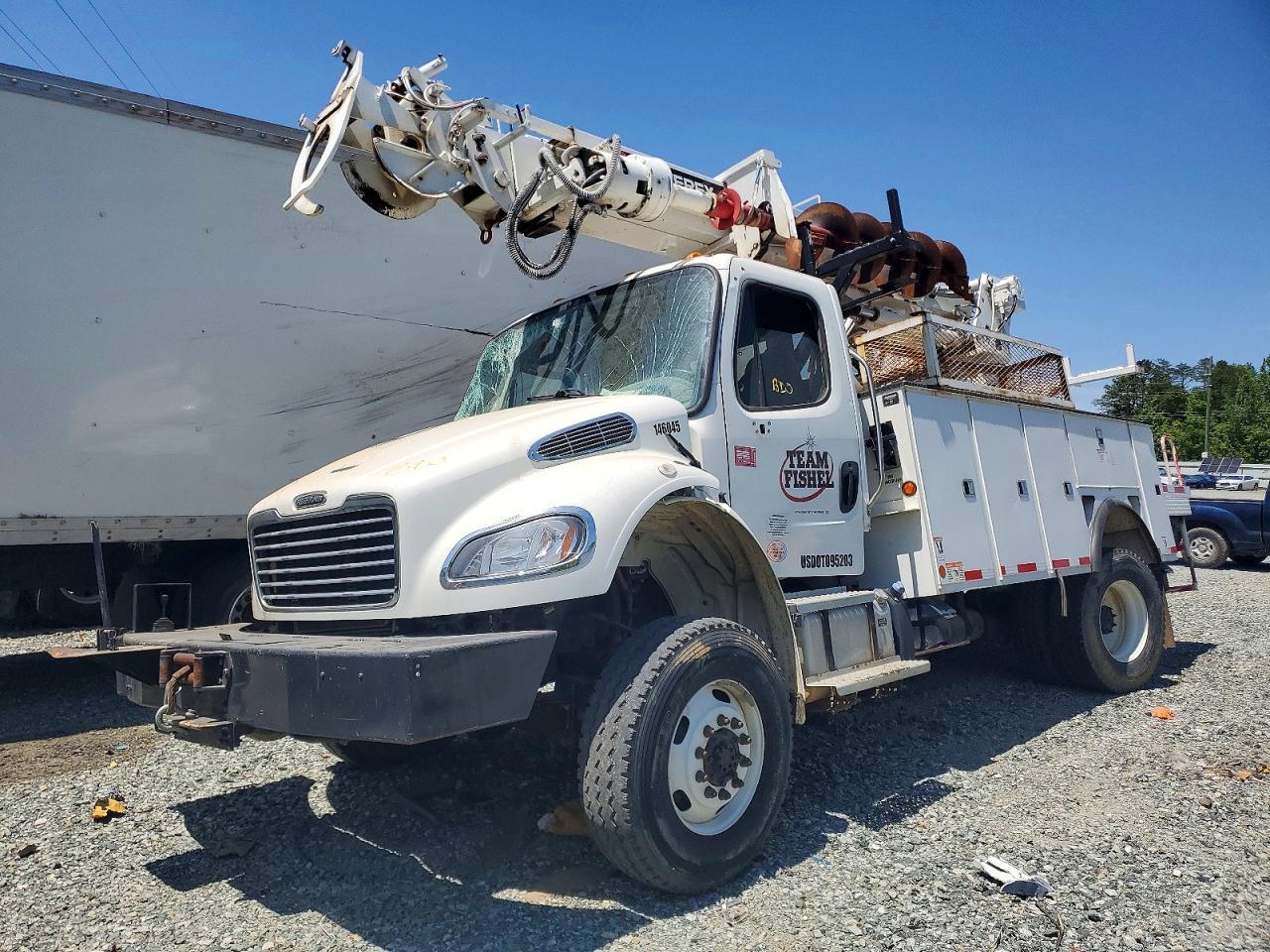 2022 Freigliner 2022 Freightliner Business Class M2 Digger Derrick