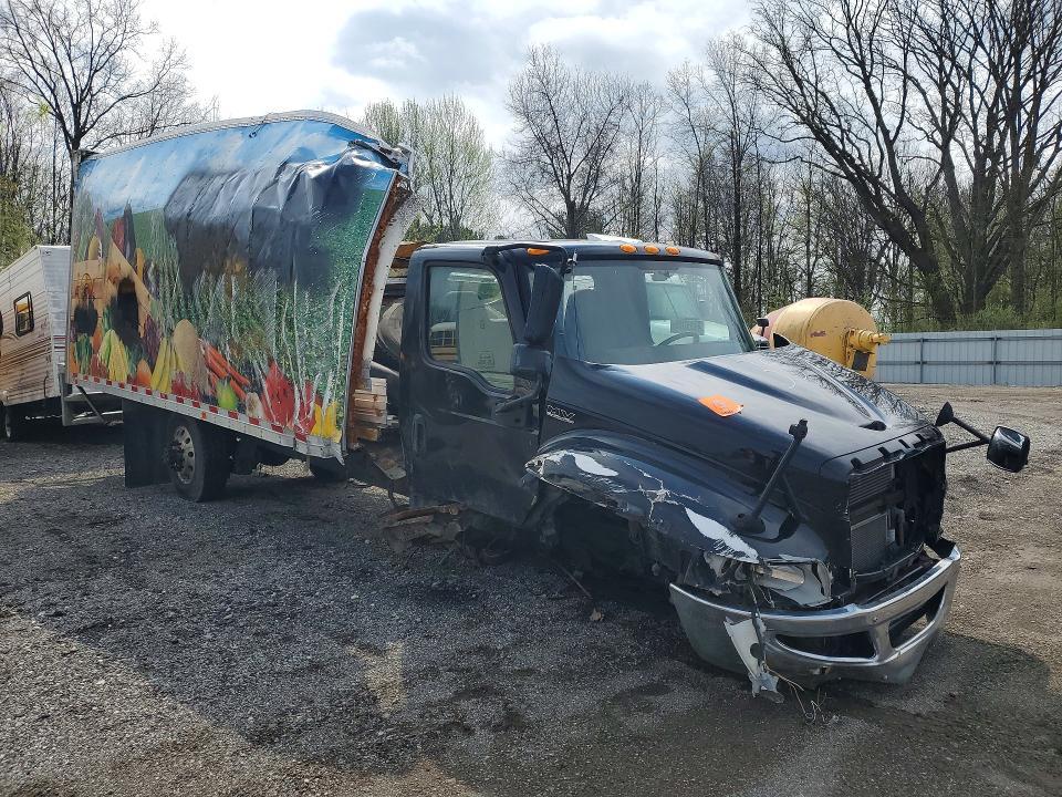 2020 International MV607 BOX Truck