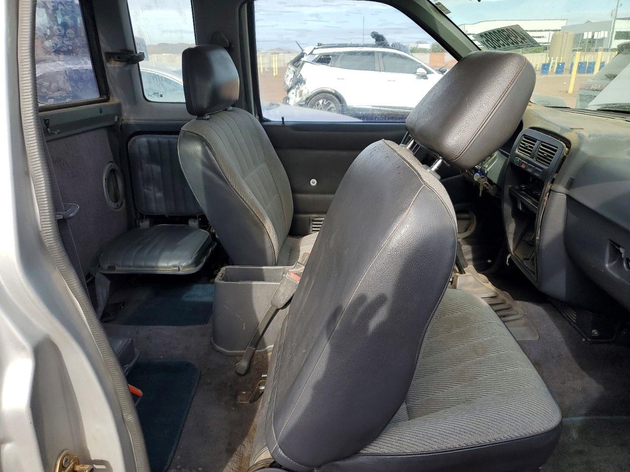 1994 Niss Truck XE V6