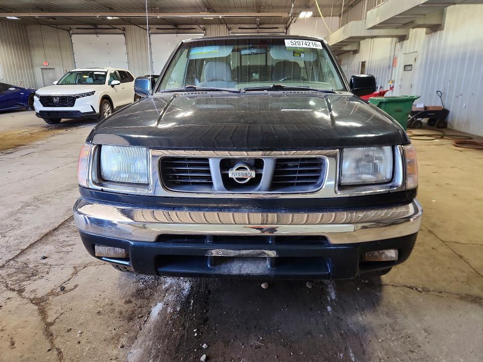 1999 Nissan Frontier XE-V6