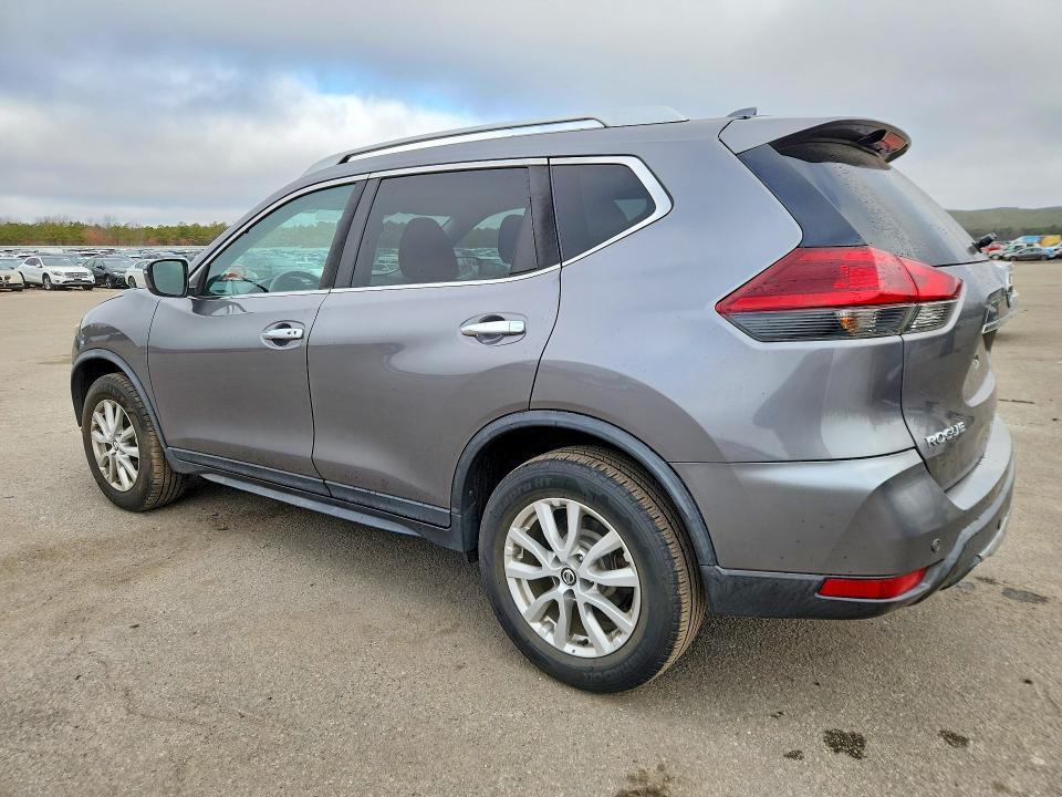 2019 Nissan Rogue sv