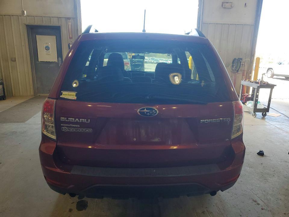 2010 Subaru Forester xs