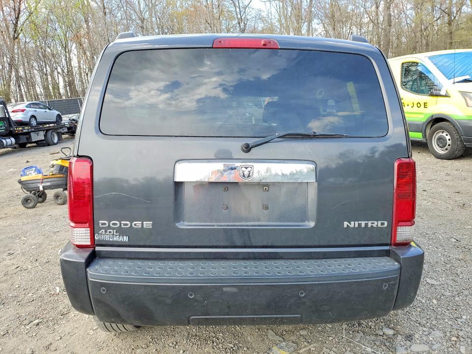 2010 Dodge Nitro Detonator
