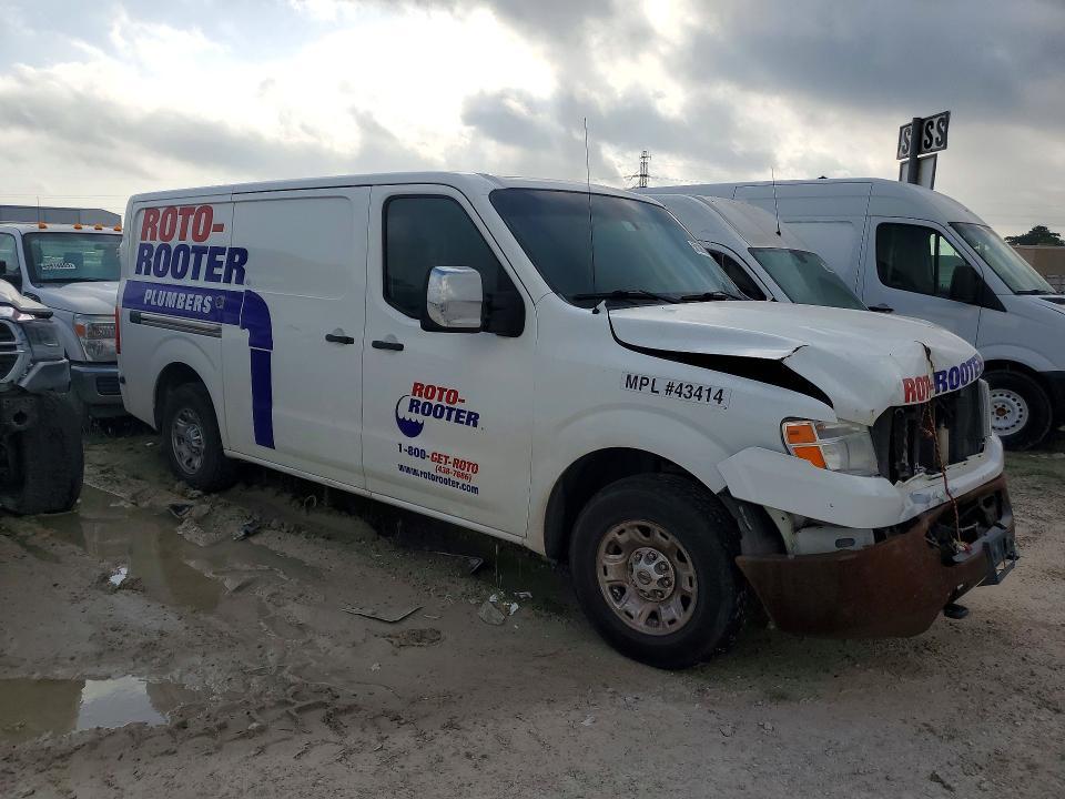 2018 Nissan NV 3500 HD SV