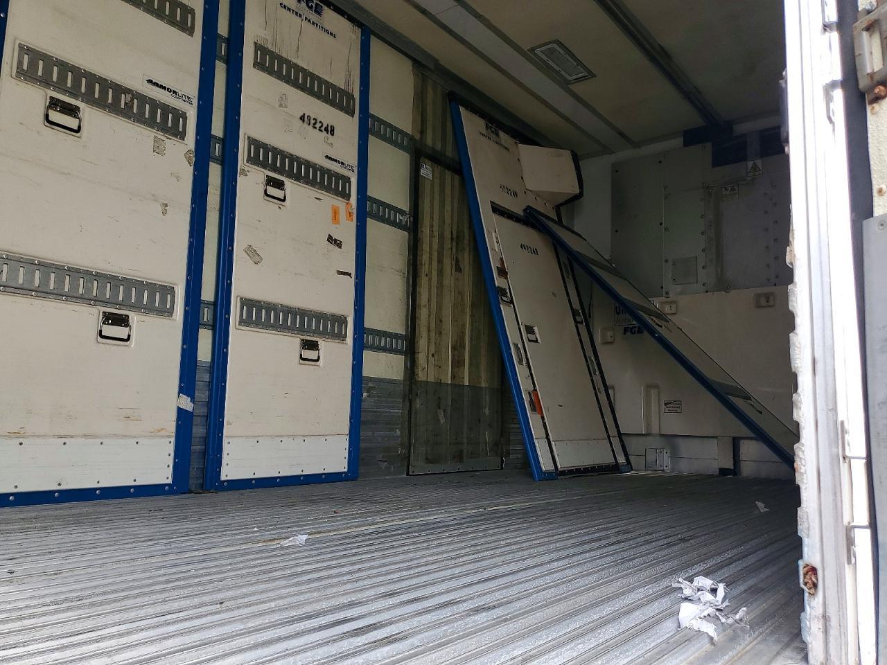 2015 Utility VS2RA Refrigerated Van Trailer