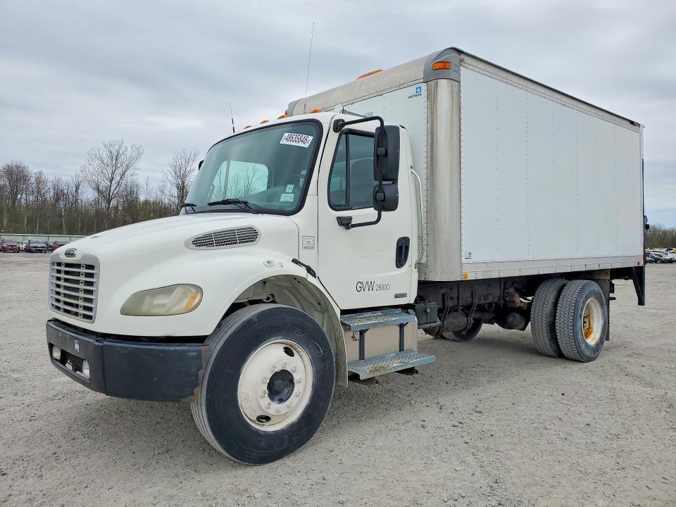 2004 Freigliner 2004 Freightliner Business Class M2 BOX Truck