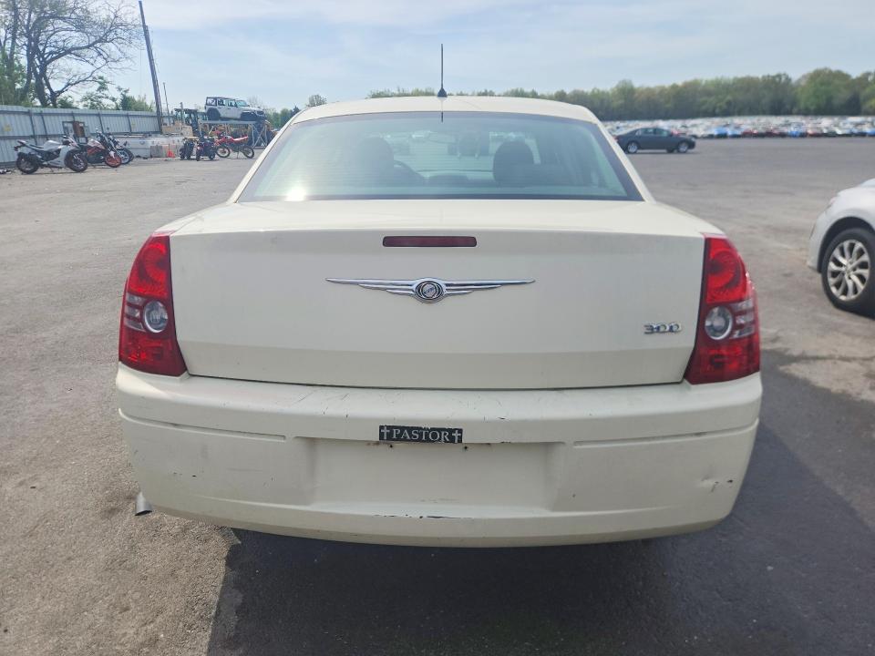 2008 Chrysler 300 lx