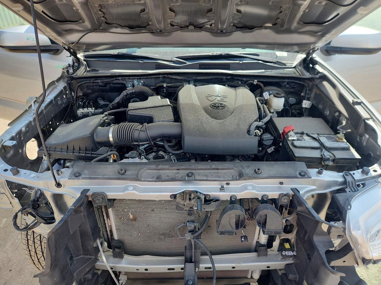 2023 Toyota Tacoma SR V6