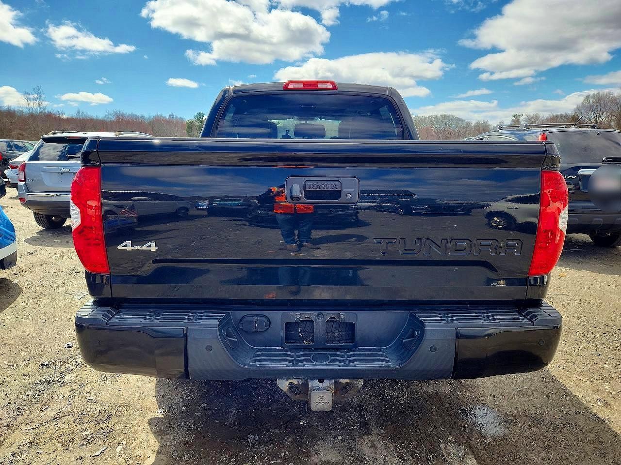 2017 Toyota Tundra Platinum