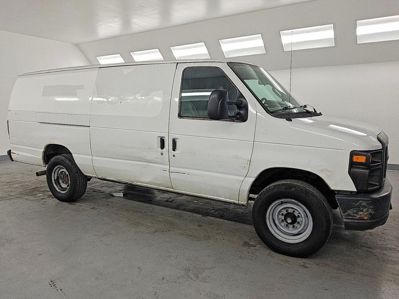 2009 Ford Econoline E350 Super Duty Van