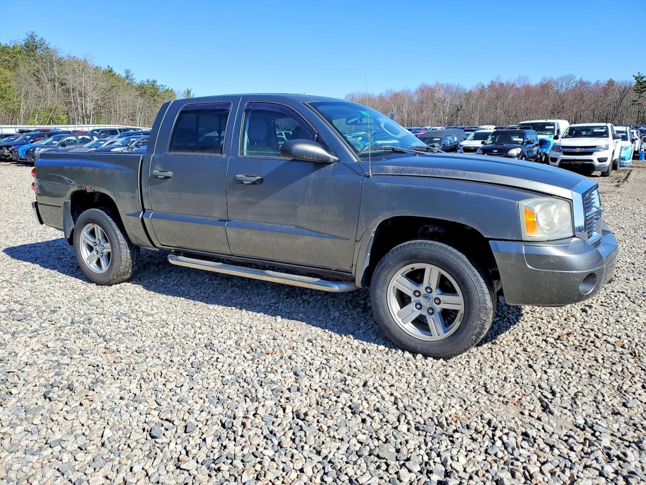 2007 Dodge Dakota Quattro