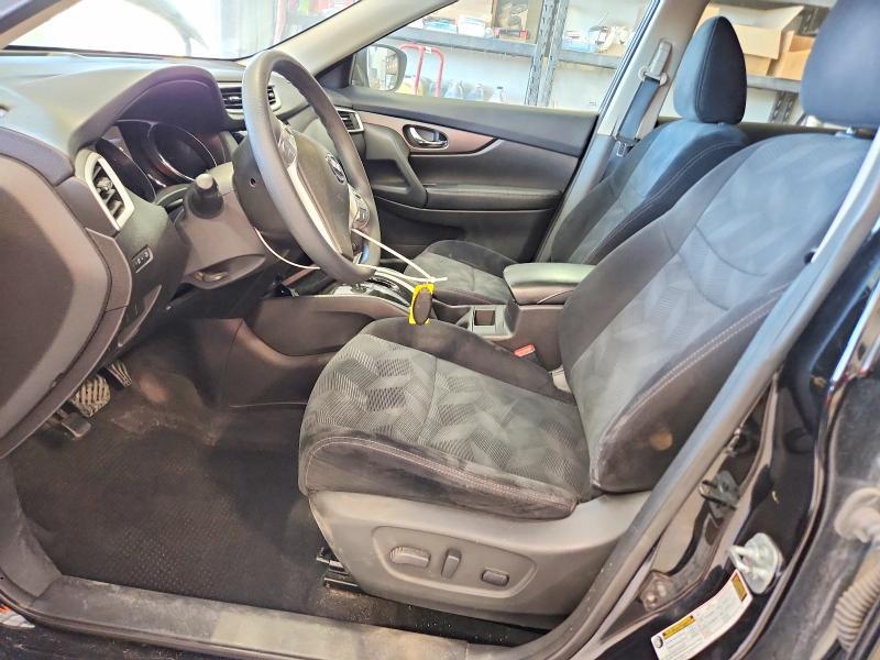 2015 Nissan Rogue sv