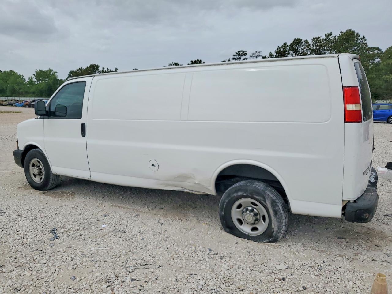 2015 Chev Express G2500