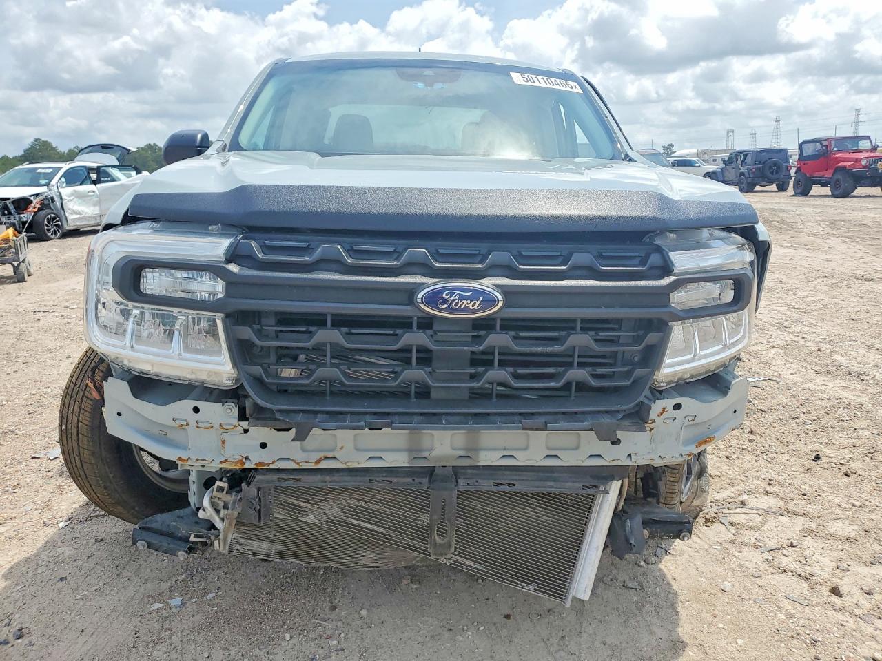 2023 Ford Maverick XL