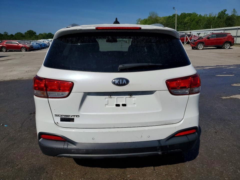 2016 KIA Sorento lx