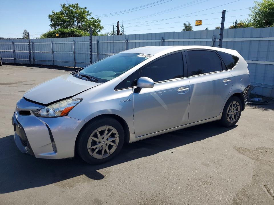 2016 Toyota Prius v Four