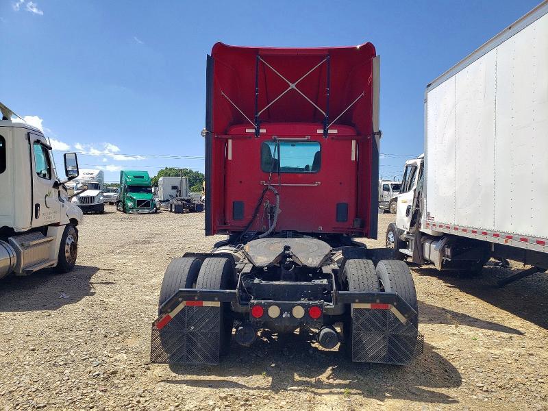 2019 Kenworth T680 Semi Truck