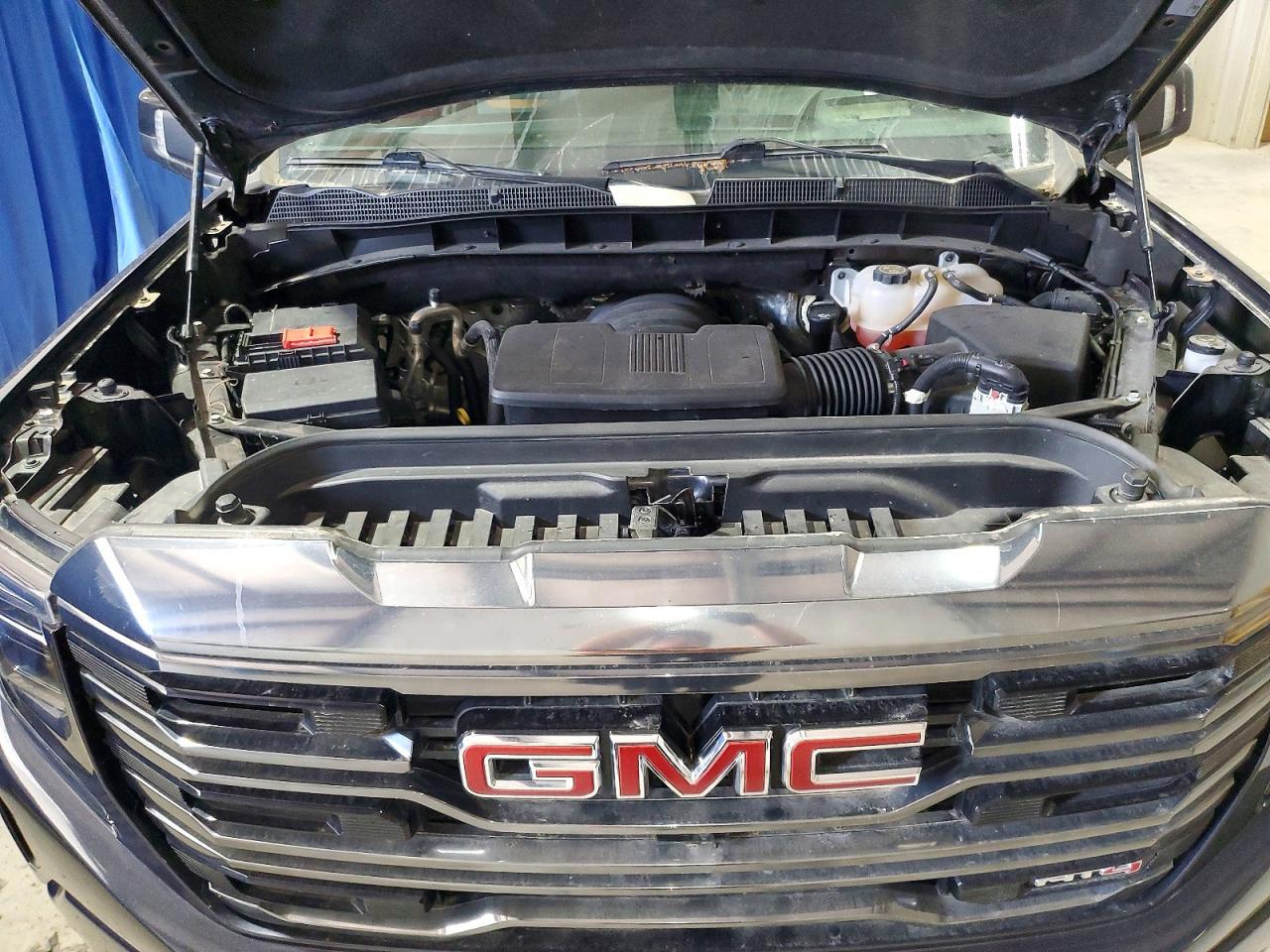 2023 GMC Sierra K1500 AT4