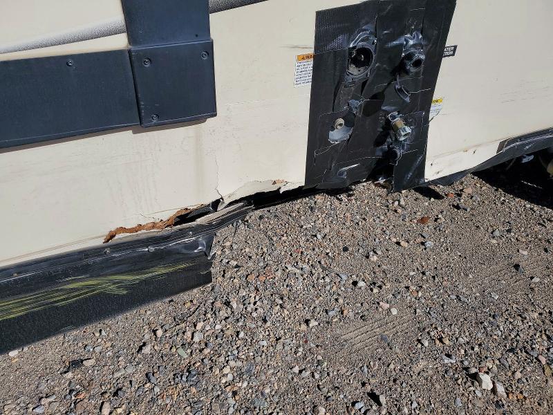 2017 Keystone Denali Camper