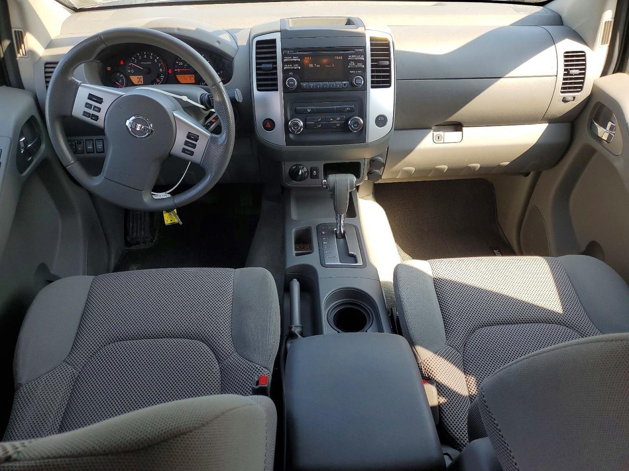 2014 Nissan Frontier S