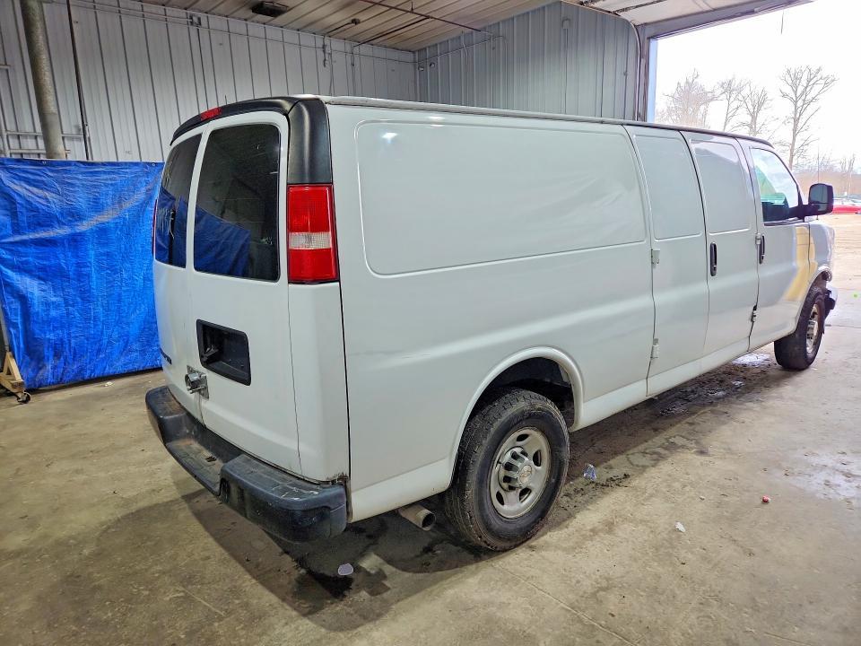 2019 Chev Express G2500