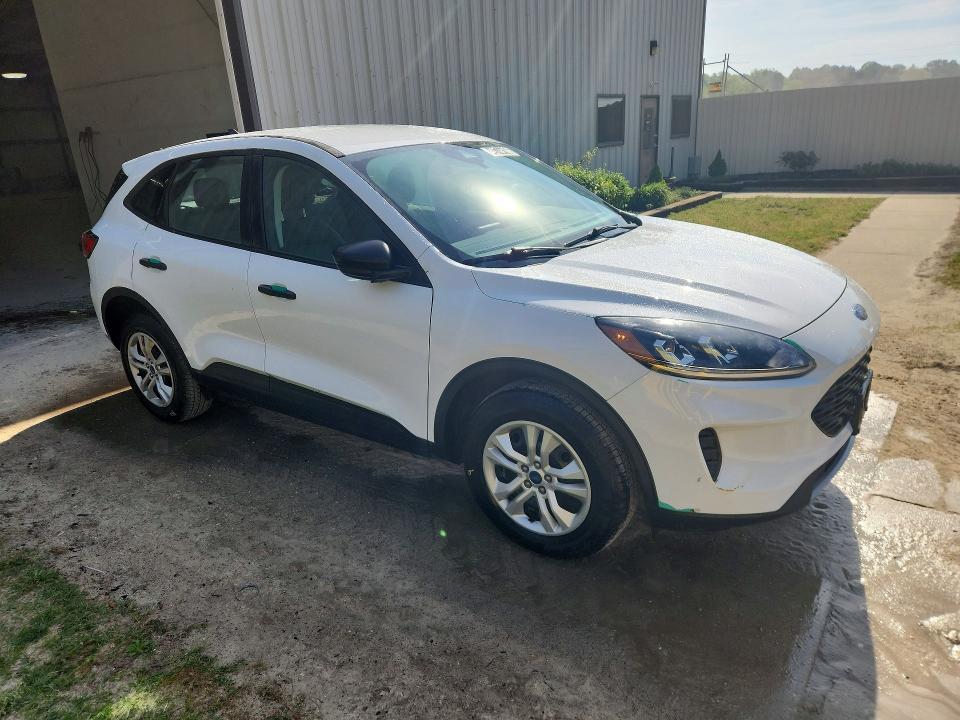 2022 Ford Escape s