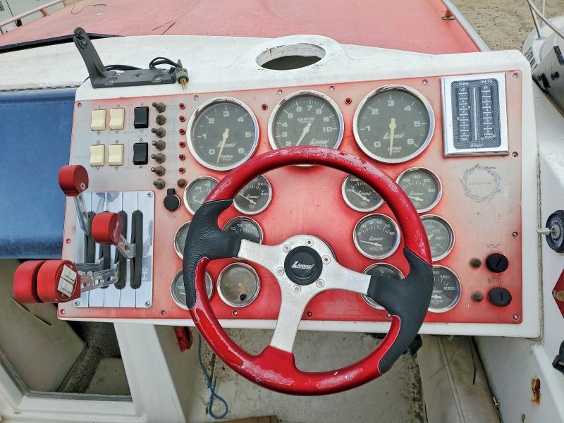 1991 Fountain Boat