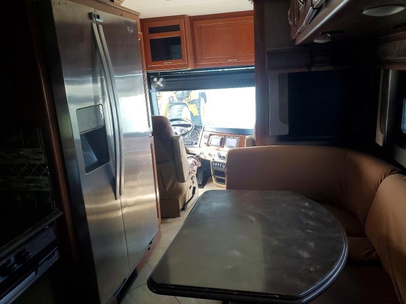 2015 Discovery Overy RV