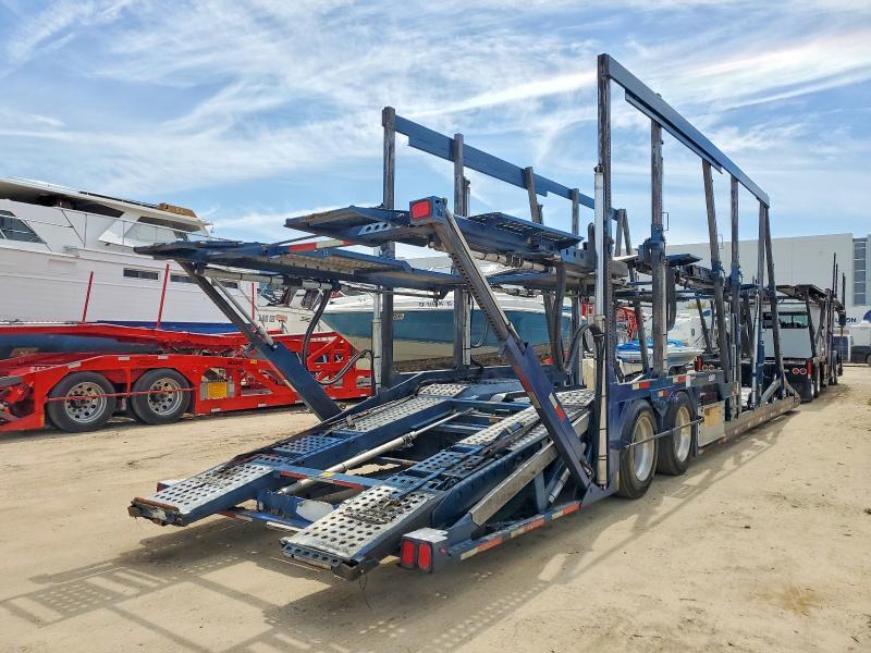 2016 Peterbilt 365 Car Hauler Truck