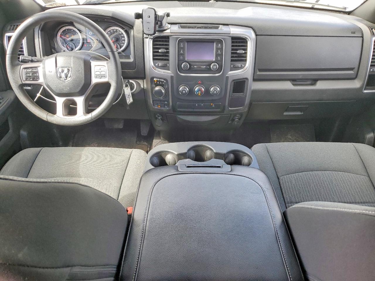 2022 Dodge RAM 1500 Classic SLT
