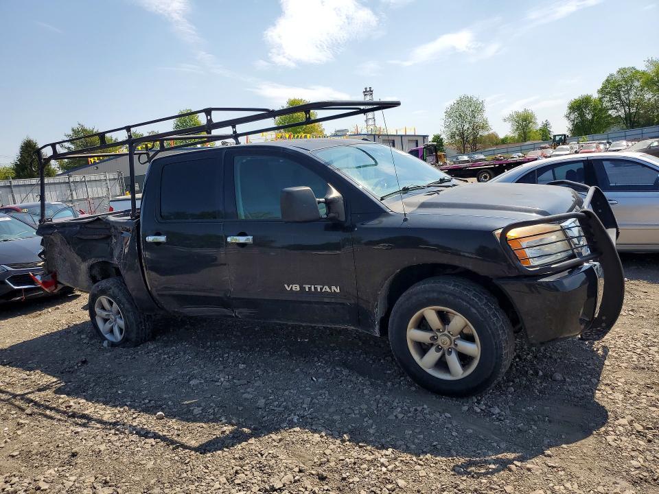 2011 Nissan Titan SV