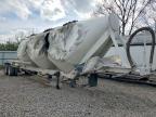 1999 Vantage Dump 1999 Freedom Pneumatic DRY Bulk Trailer