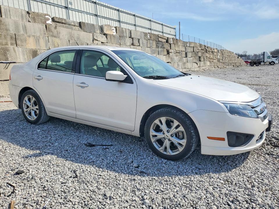 2012 Ford Fusion se