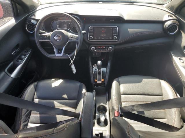 2020 Nissan Kicks sr