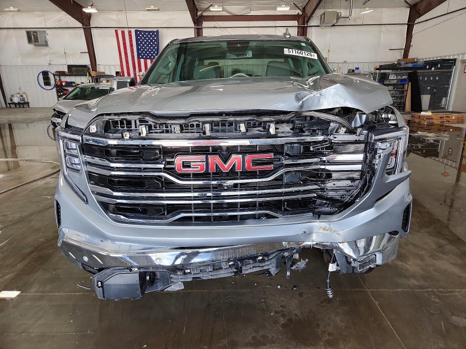 2023 GMC Sierra K1500 SLT