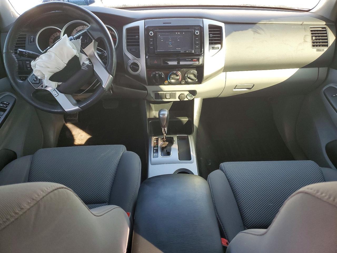 2015 Toyota Tacoma V6