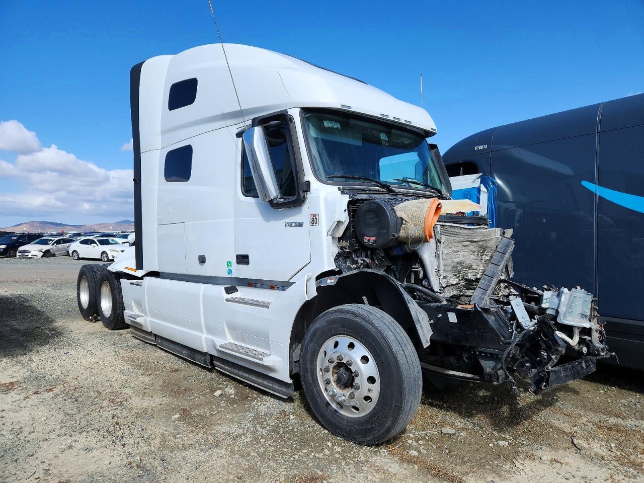 2025 Volvo VNL Semi Truck
