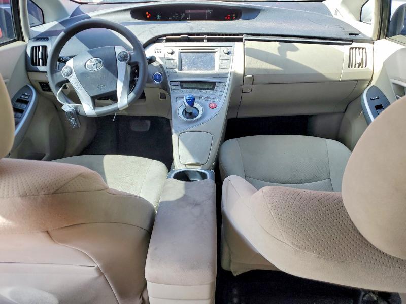 2015 Toyota Prius two