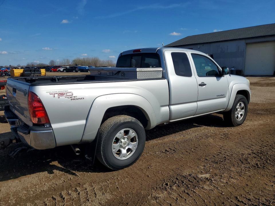 2005 Toyota Tacoma Access cab