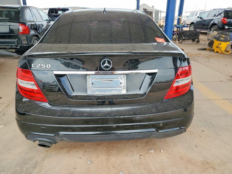 2014 Mercedes-Benz C 250