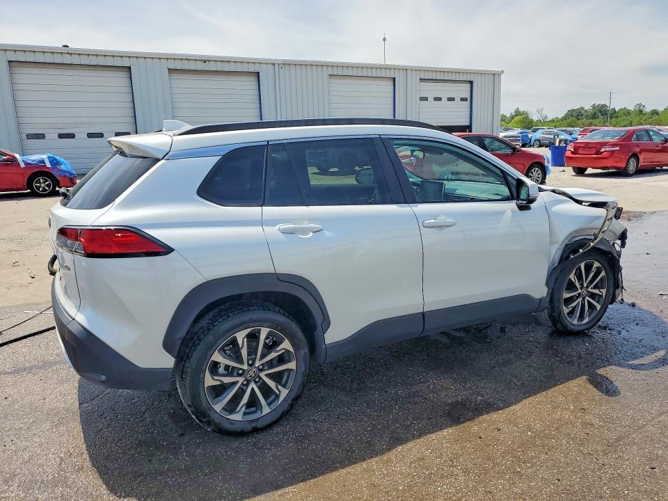 2022 Toyota Corolla Cross xle