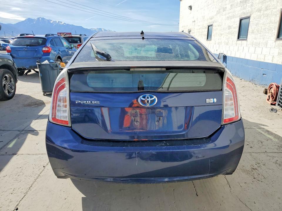 2012 Toyota Prius two